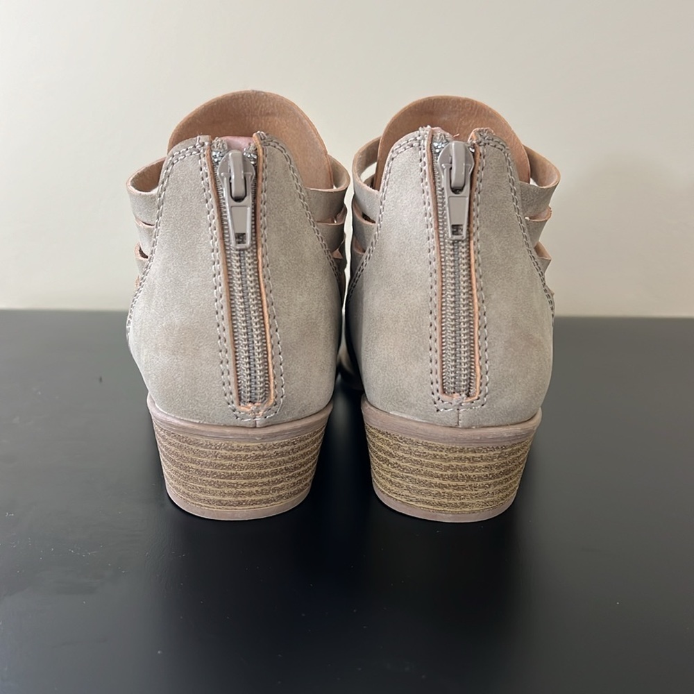 NWOB cutout booties - Picture 5 of 6